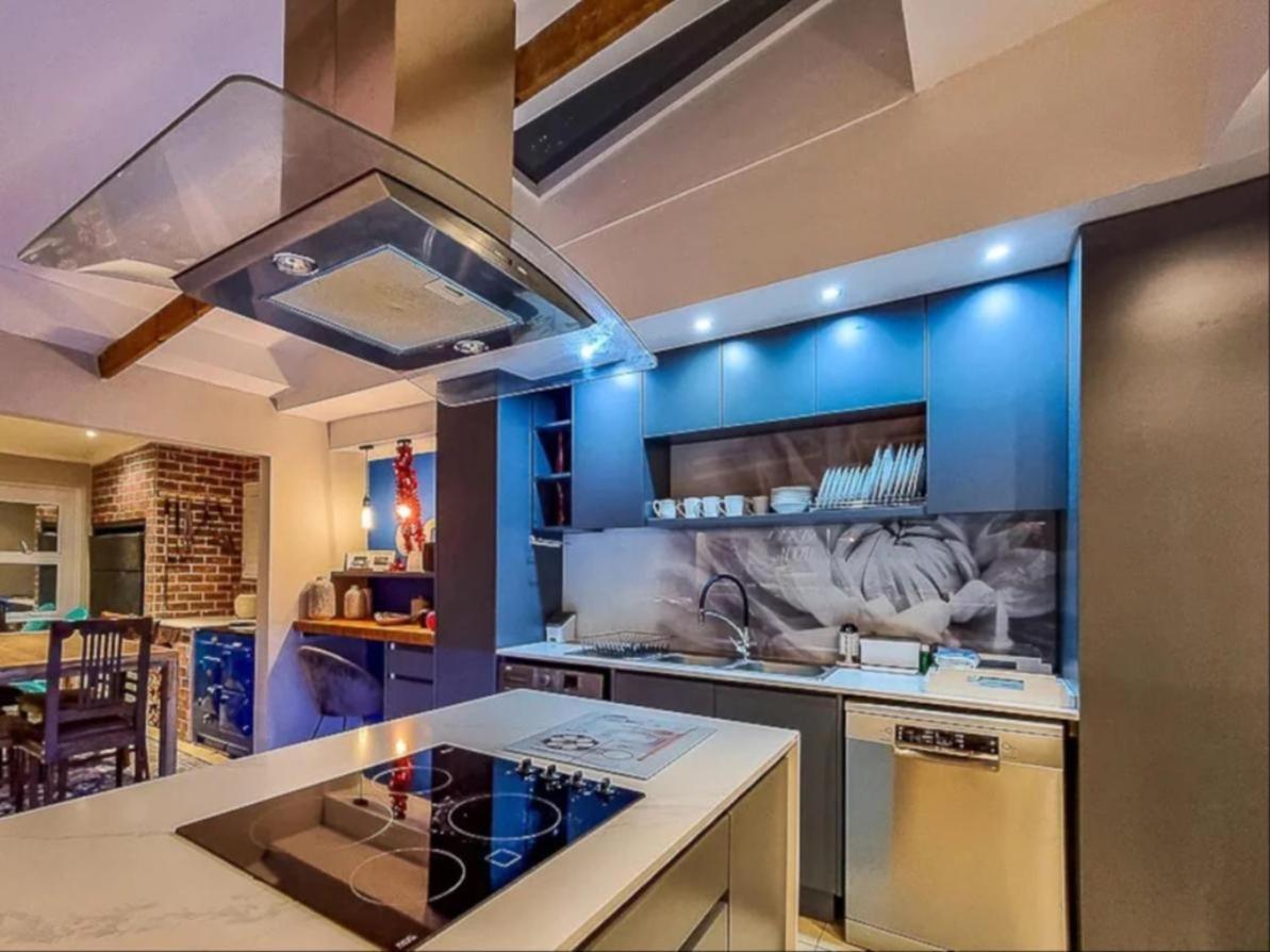 Beachwood Apartment *