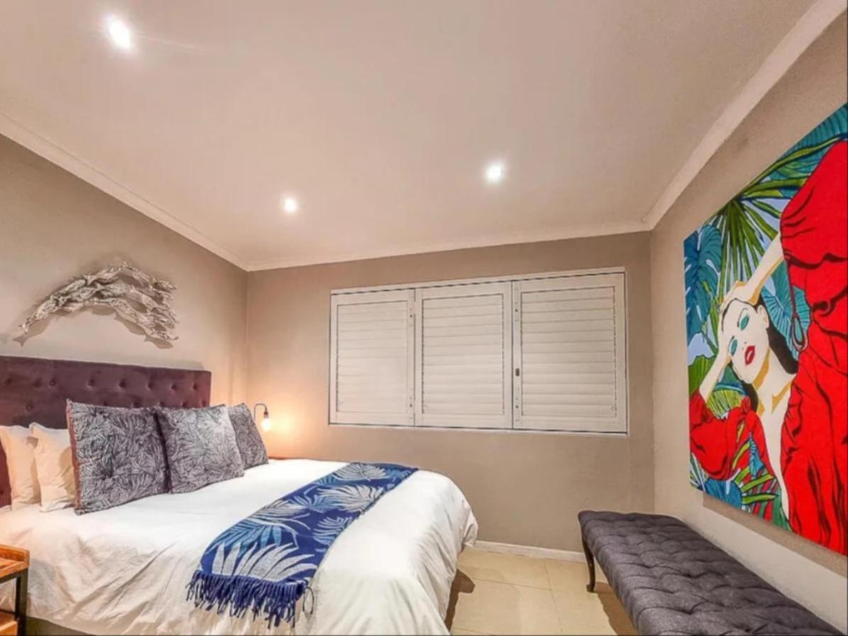Beachwood * Gordons Bay